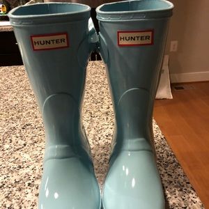 Rain boots